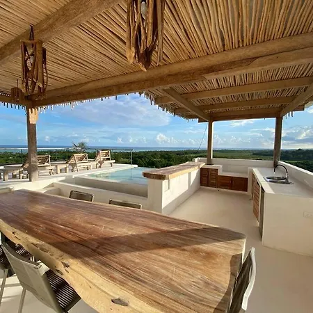 Luxury Hilltop Villa With Spectacular Panoramic Views-3