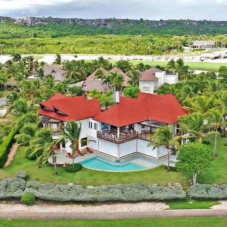 Ocean And Golf View 5-Bedroom Villa With Unique Tropical Style-2