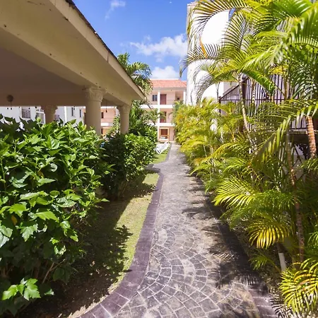 Big Apartment Whit Pool Jacuzzi Terrace-2
