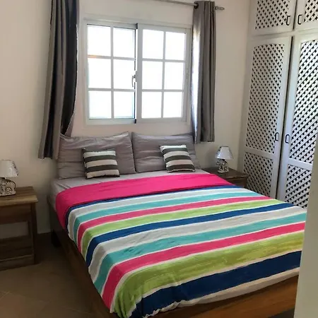 Hermoso Apartamento De 2 Habitaciones Cerca De Playa Punta Popy-3