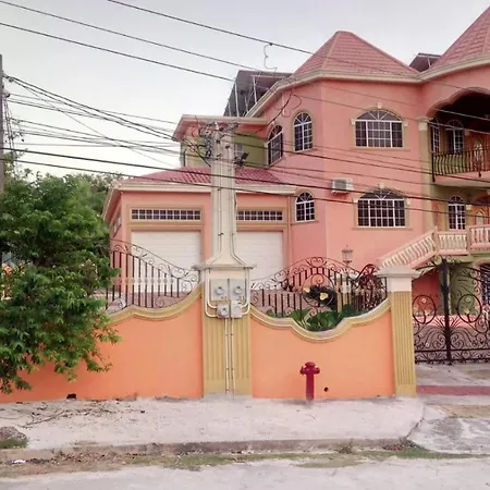 Rush Ironshore Deluxe Villa-2