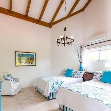 Four Bedrooms Luxury Golf View-2