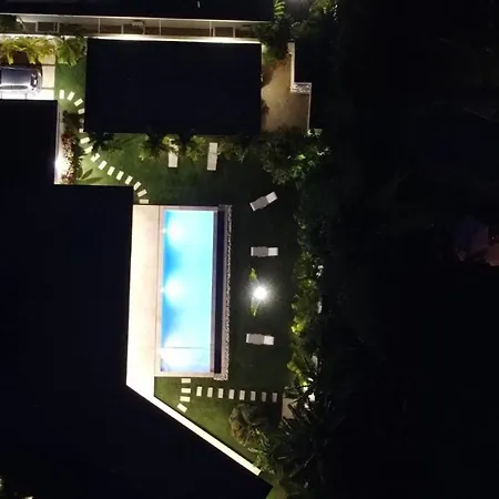 Flor De Coco, Villa Neuve, 5 Chambres, 5 Salles De Bains Et Grande Piscine A 250 Metres De La Plage-2