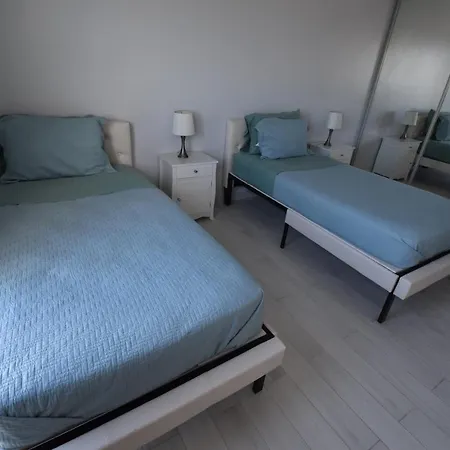 Beach Rental Lux Apt 3Br-2Bth+Sofabed+City & Ocean View-2