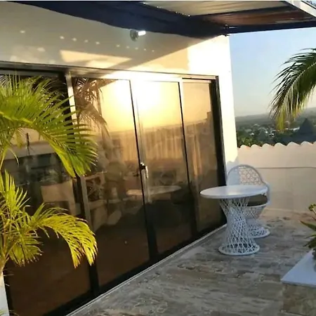 Ocean View At Rooftop, Lovely Apartment-3
