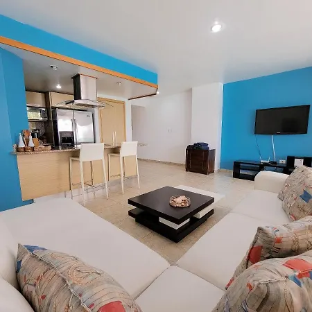 Marbella Beachfront 2 Rooms-3