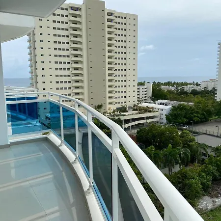 Lujoso Apto De Playa Piscina Jacuzzi-3