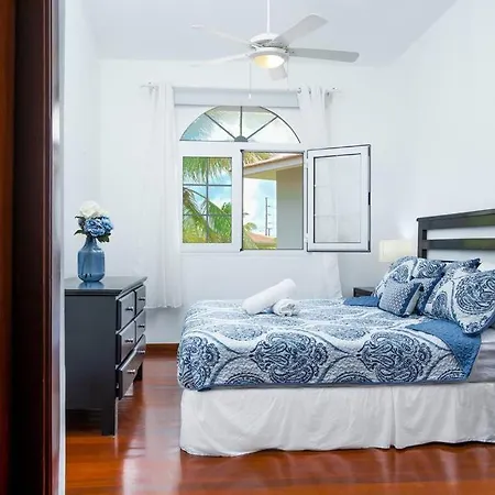 Villa 3 Chambres Pour 6 Personnes A Cocotal Golf.-2