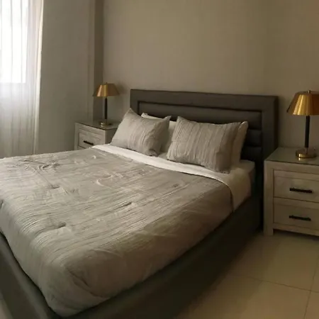 Piantini Paraiso, Central Silence 5 Star Neighborhood-3