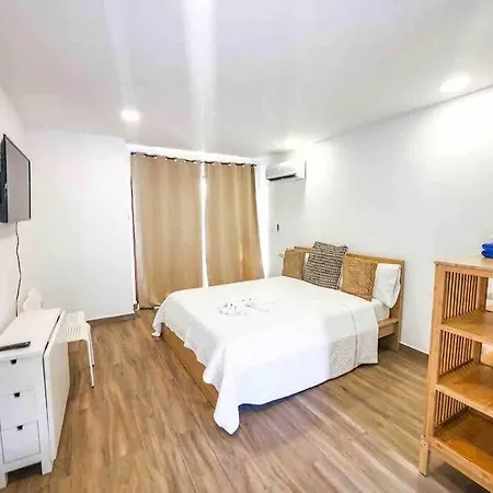 3Eurocaribe Suites Punta Cana Los Corales Beach Pool Wifi 2 Min Front Of The Beach!!-3
