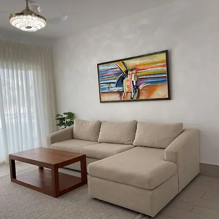Hermoso Apartamento Con Vista Al Mar! Los Corales-2
