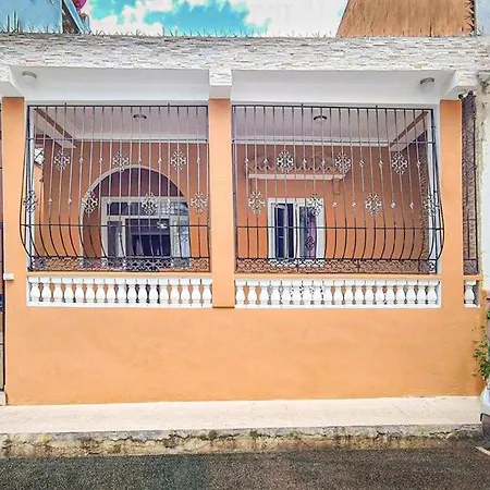 Entire Home Renovated Close To The Colonial Zone-3