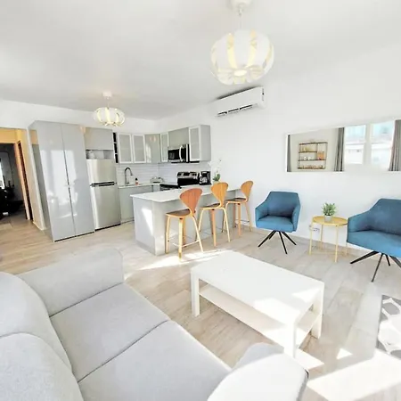 Oasis Ocean Park Beach House 1-5 San Juan-2