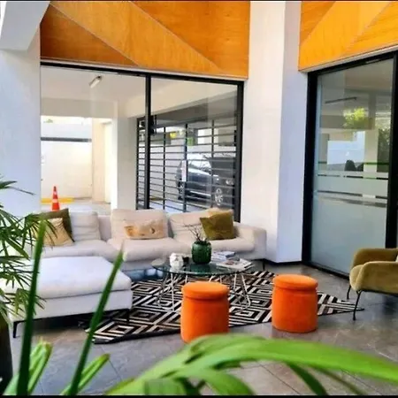 Precioso Apartamento 1Br, Piscina, Gym, Sauna, Vista A La Ciudad-3