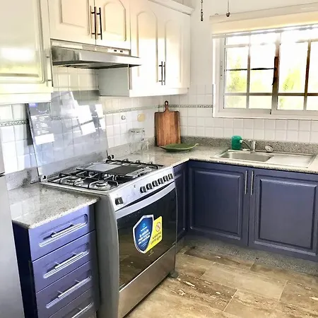 Hermoso Residencial Privado,Piscina Playa ,Casino-2