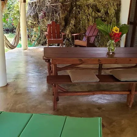 La Cueva Eco-Lodge-2
