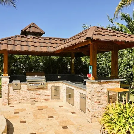New Sunny Villa With Pool Metro Country Club Juan Dolio-2