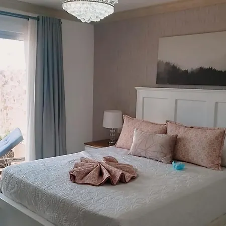 Cozy Guest House-2