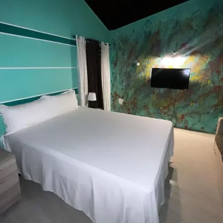 Beresford Guesthouse-2