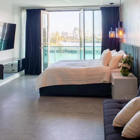 Swanky Oceanside Condado Penthouse-3
