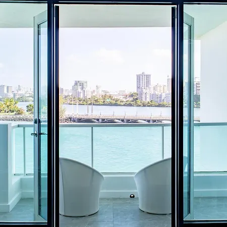 Swanky Oceanside Condado Penthouse-2