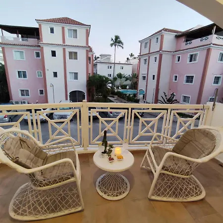 Beach Condo - Perfect Location-2