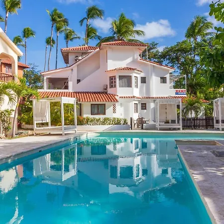New & Modern 3-Bedroom Apartment On Bavaro Beach Punta Cana-2