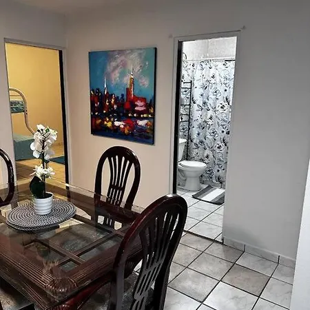 Second Floor 2Br Apt In The Center Of Santurce-2