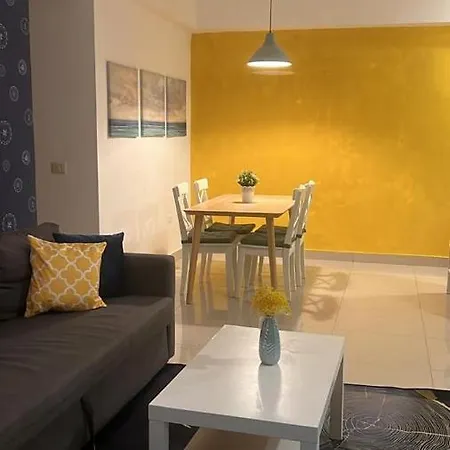 Villa Marina 301-2