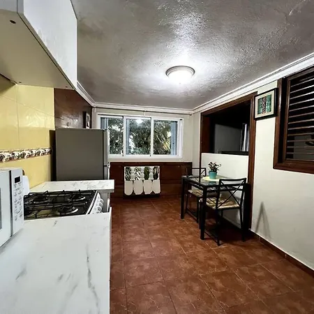 Beach View 2 Bedroom Apt 4B-3