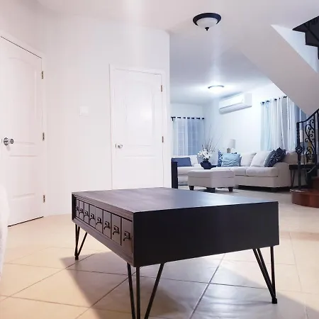 Ivy'S Luxury Townhouse, Montego Bay-3