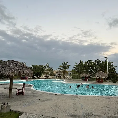 Lovely Apartment 10 Mins Away From Airport-2