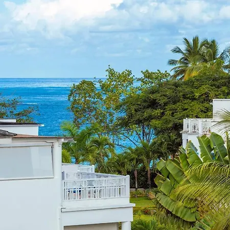 Beachfront 3 Bedroom Loft-2