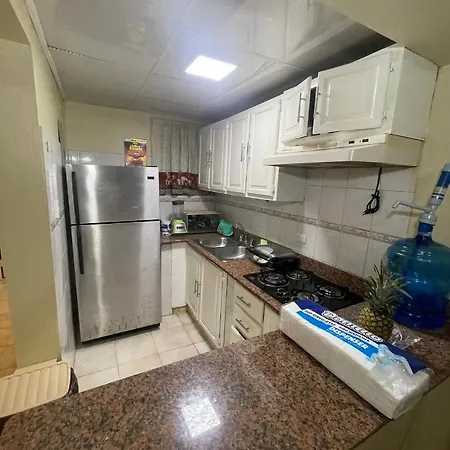 Cheap Bedroom In Shared Apartment Near The Beach-3