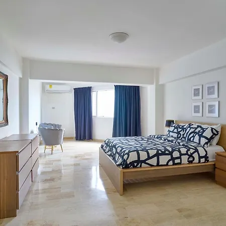 -Giant Apt/Jacuzzi/Ocean View/ 10Floor/ 2,583 Sq Ft --3