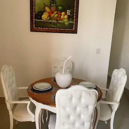 Cedeno Villas 1 Y 2-2
