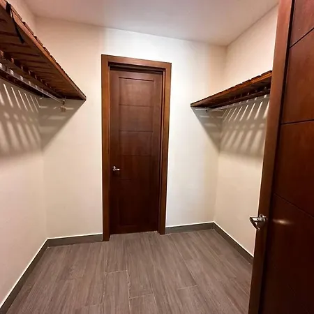 Bungalow En Exclusivo Condominio-2