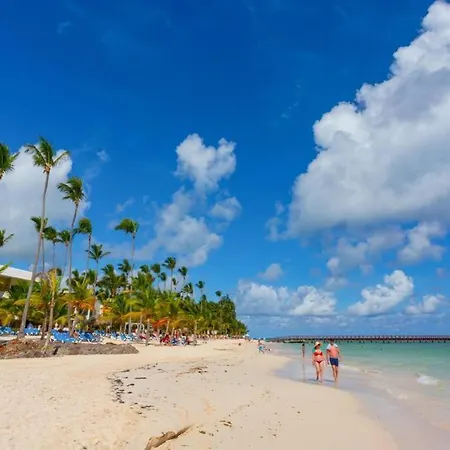 Beach F2, Location Just 2 Min Walk To Beach-2