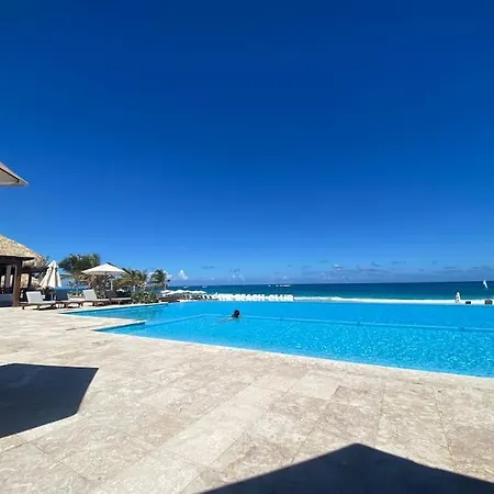Estancia Nápoles, CANA BAY Hard Rock.-2