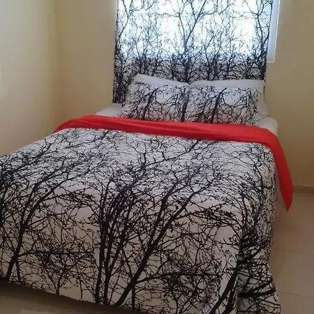 Quiet And Family Apt 4 Minutes From The Airport-2