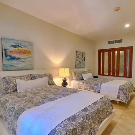 Relax Beach Condo W Private Pool And Beach!-3
