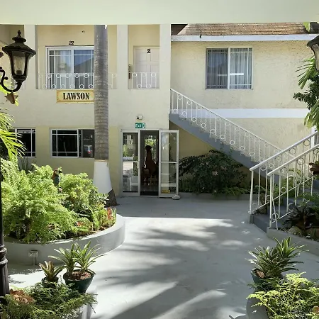 Comfy Stay In An Ocean Front Resort In Jamaica -Enjoy 7 Miles Of White Sand Beach!-3