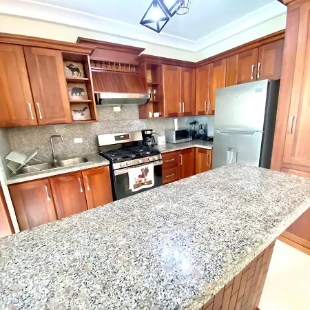 Amplio Y Moderno Apartamento Ubicado En Eden Caribe A 5 Minutos De La Playa-3
