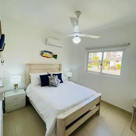 Nuevo Lujoso Apartamento A Pocos Metros Dela Playa-3