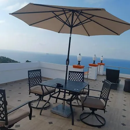 Beautiful Home In Labadee!-2