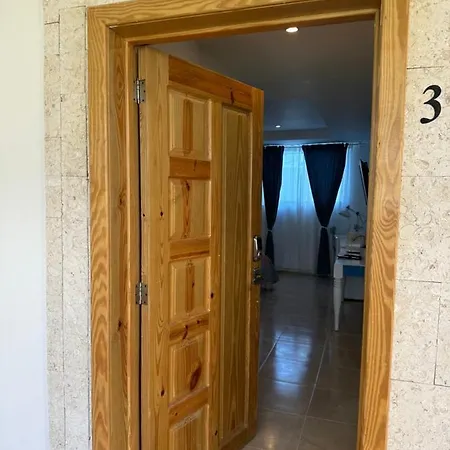 Noe Hotel One Bedroom #3-2
