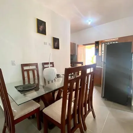 Exclusiva Villa Con Piscina En Condominio Privado-3