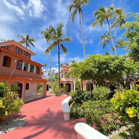 Sol Caribe Suites - Playa Los Corales - Beach Club, Wifi, Swimming Pool-3