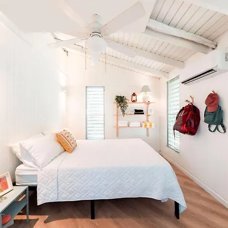 Casa Manana - Breezy Bay View W/ Ac & Wifi-3