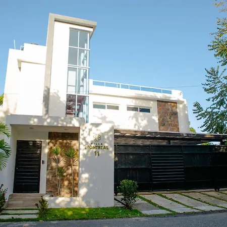 Villa Montreal-2